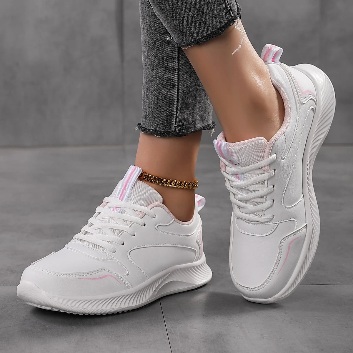 Woman Tennis Sneakers